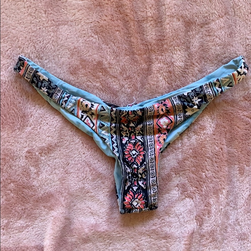 body glove reversible thong bikini